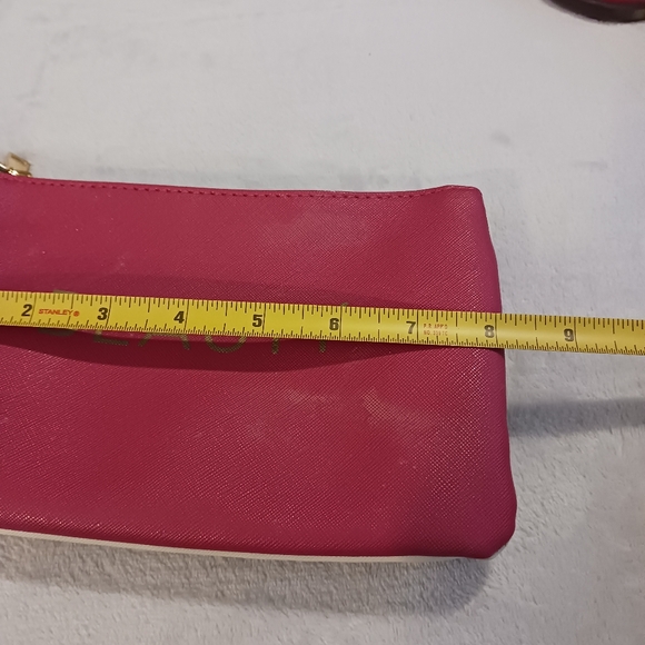 NWOT!! Beauty/Brains Makeup Bag Set (2) - Picture 7 of 12